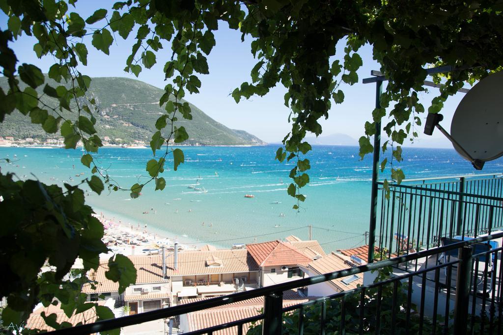 Steven Apartment Vasiliki  Ngoại thất bức ảnh