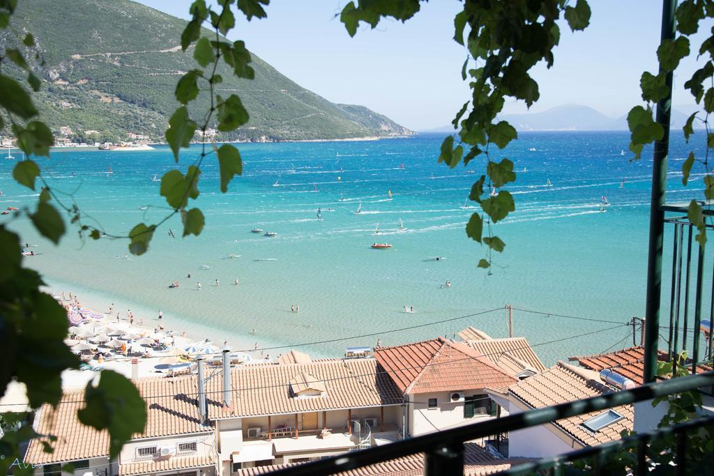Steven Apartment Vasiliki  Ngoại thất bức ảnh