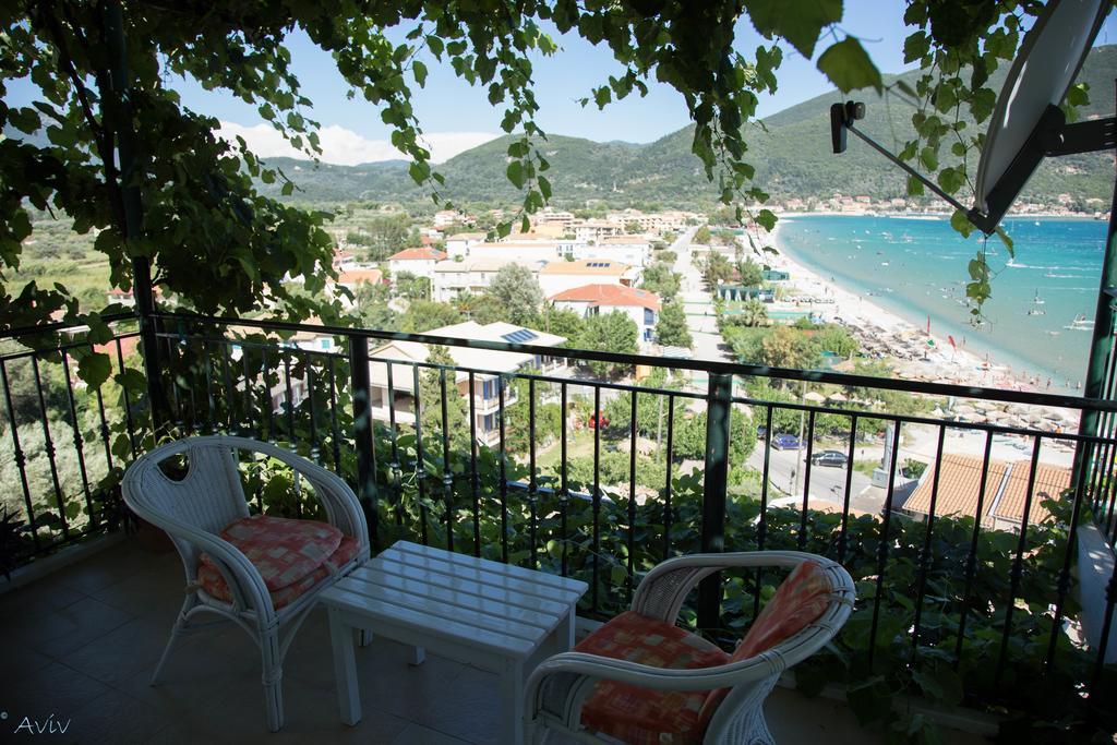 Steven Apartment Vasiliki  Ngoại thất bức ảnh