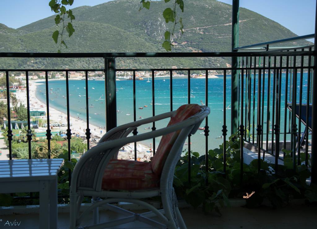Steven Apartment Vasiliki  Ngoại thất bức ảnh