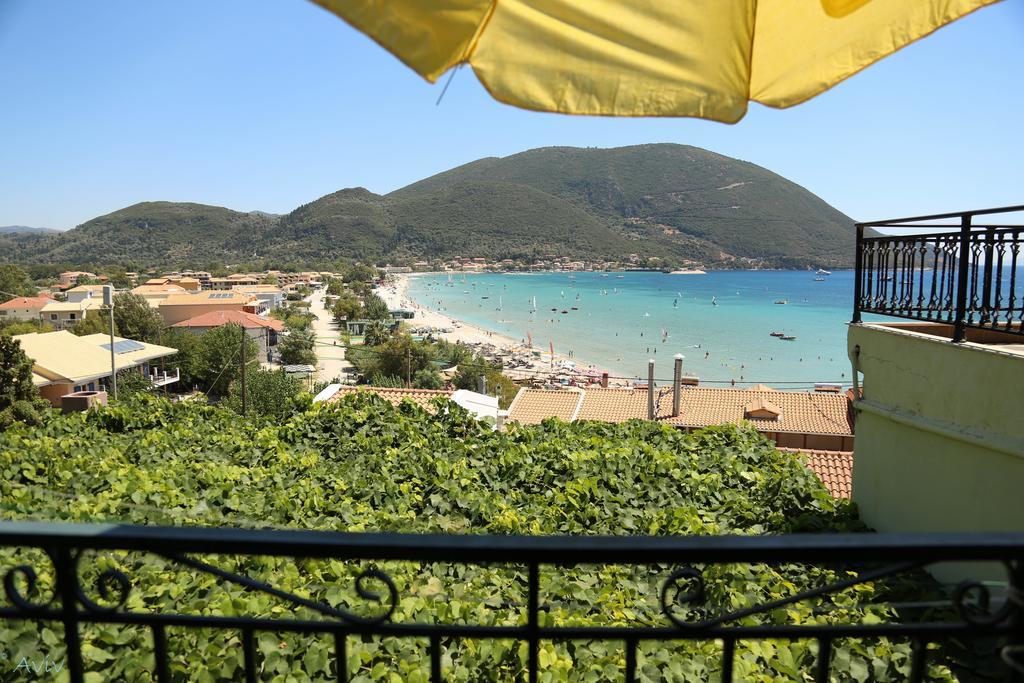 Steven Apartment Vasiliki  Ngoại thất bức ảnh